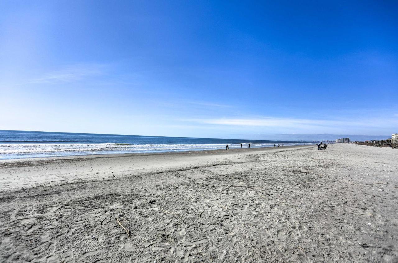 Sunny Studio With Pool - 4 Mi To Cherry Grove Beach! リトル・リバー エクステリア 写真